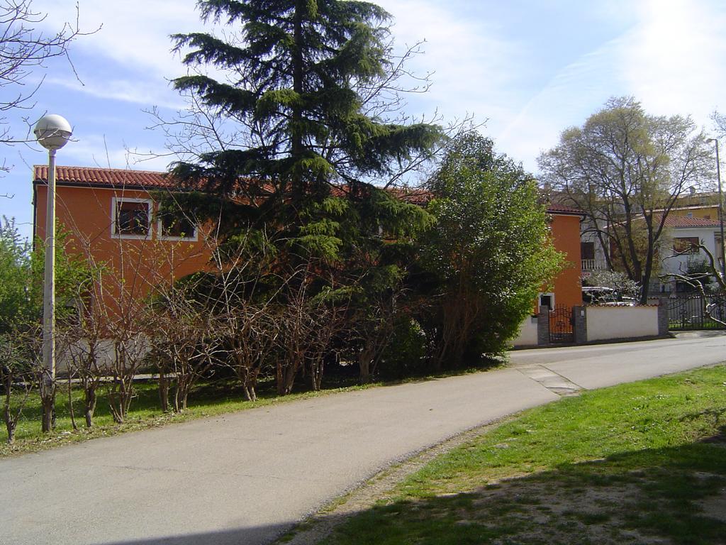 Villa Helena Pula Eksteriør billede